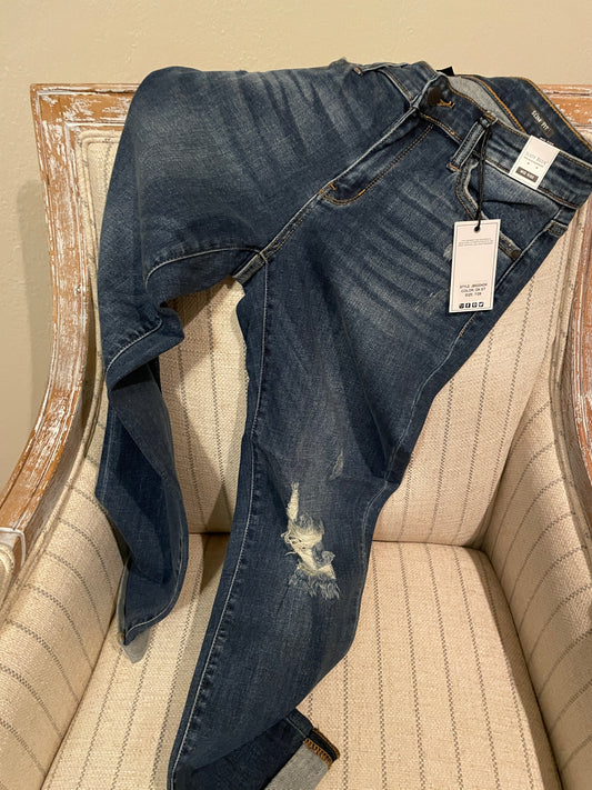 Judy Blue Slim Fit Distressed Jeans