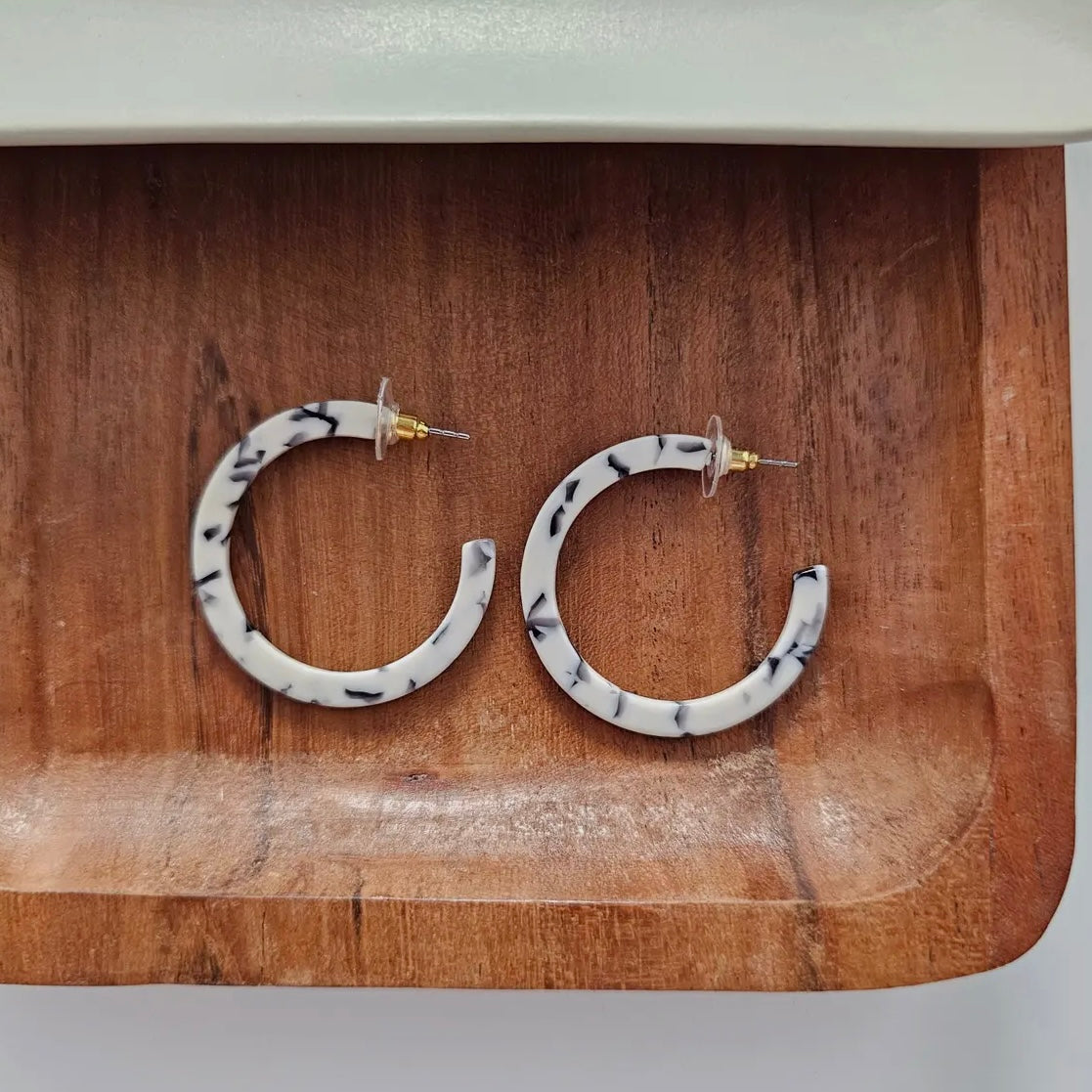 Camy Hoops - Marble